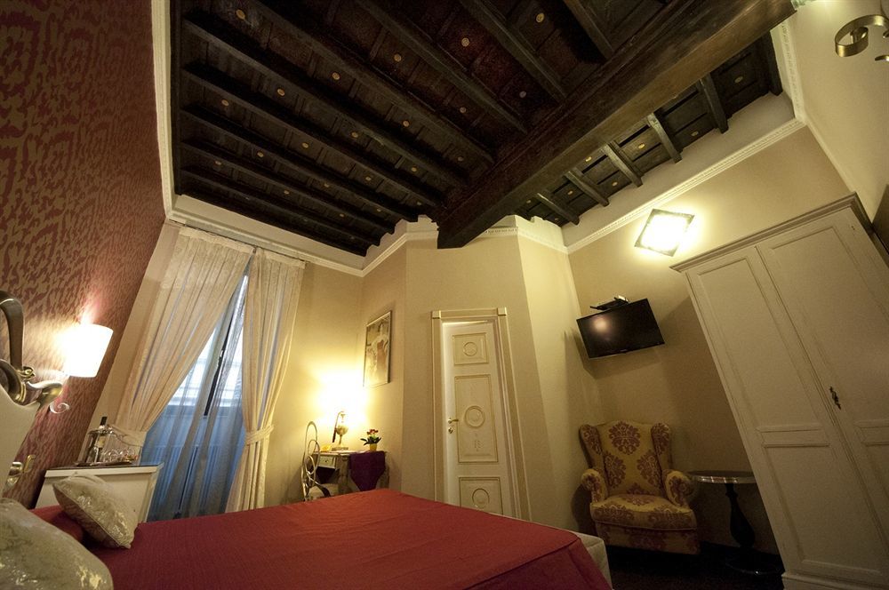 Locanda Del Sole-Roma Piazza Di Spagna Ripetta Exterior photo